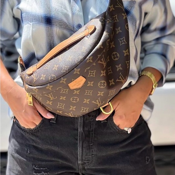 🔥FLASH SALE🔥NWT Monogram Bumbag -Belt Bag Fanny pack - Picture 3 of 4